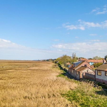 Marsh Retreat Villa Brancaster Exterior photo
